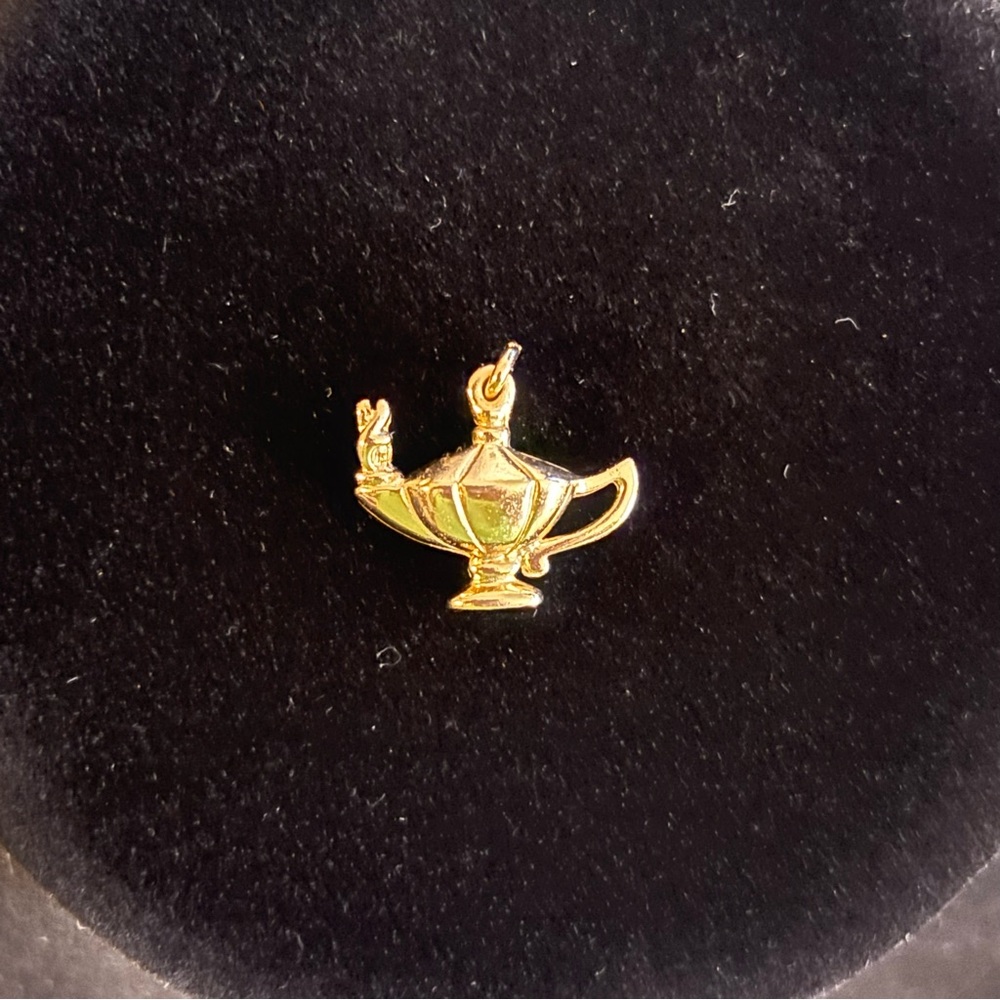 Vintage Avon Tender Memories Lantern Charm